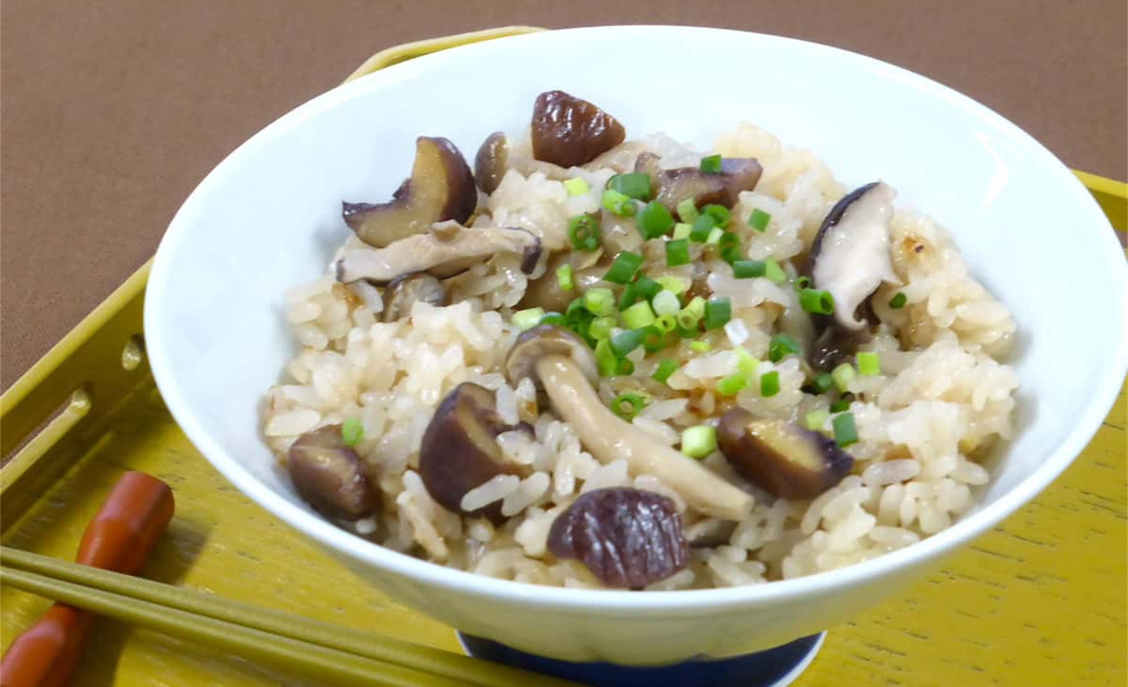甘栗ときのこの炊き込みご飯